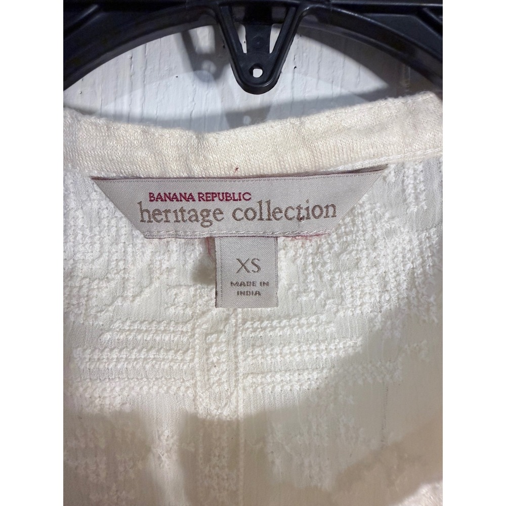 Banana Republic Heritage Collection Ivory Embroidered Ruffle Sleeveless Top XS - Picture 3 of 7